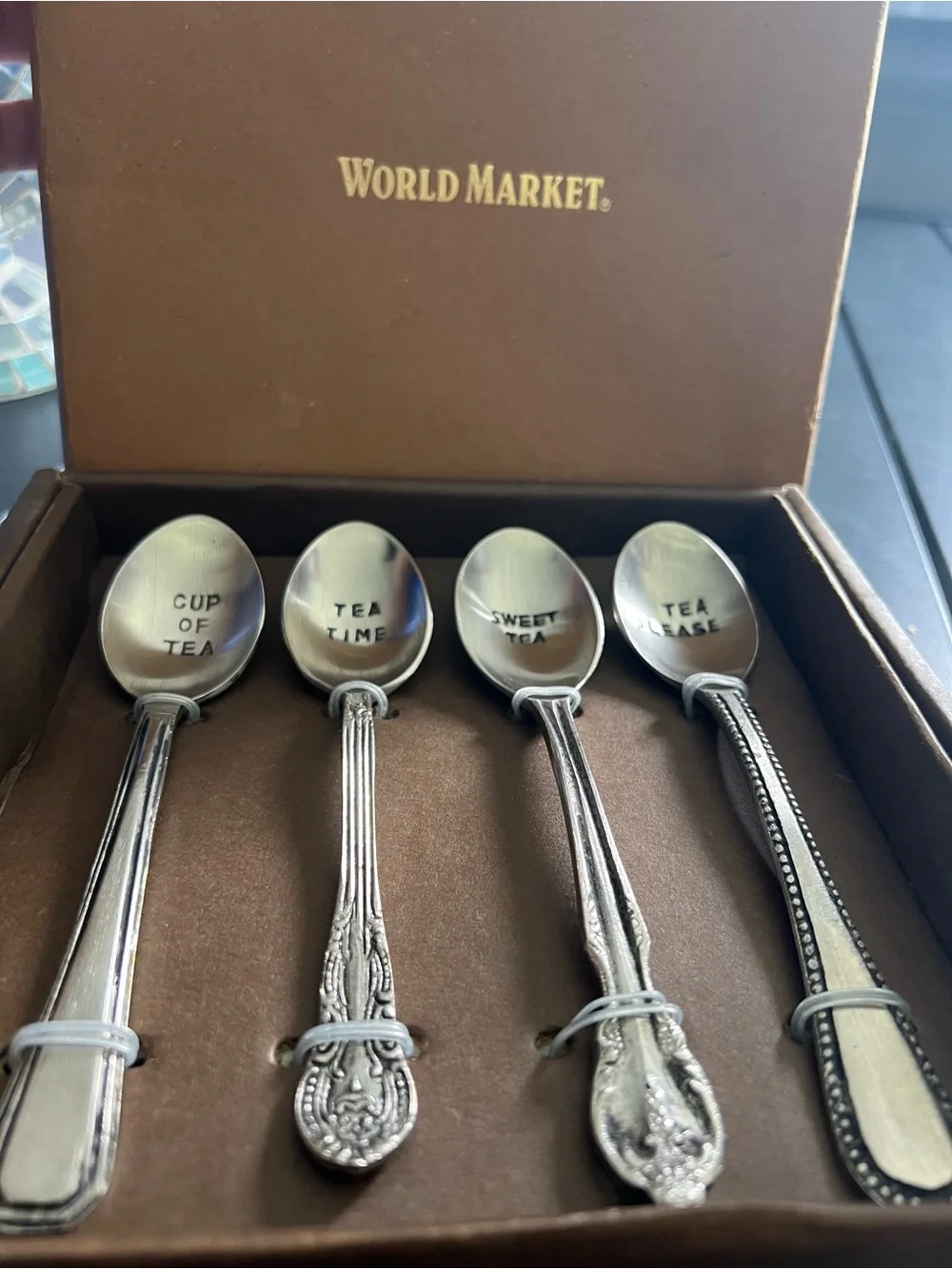 ANTIQUE  World Market Silver Tone Decorative Tea Spoon Set - Polished Handles